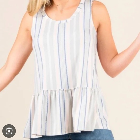 Agnes & Dora Relaxed Ruffle Tank bundle - Picture 6 of 6